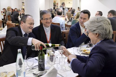 Jean-Marie Montel, Mons. Dario Edoardo Vigano, Pascal Ruffenach et Philippine de Saint-Pierre