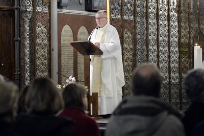 Messe dans la Basilique de l'Immaculée-Conception célébrée par le Cardinal Pietro Parolin